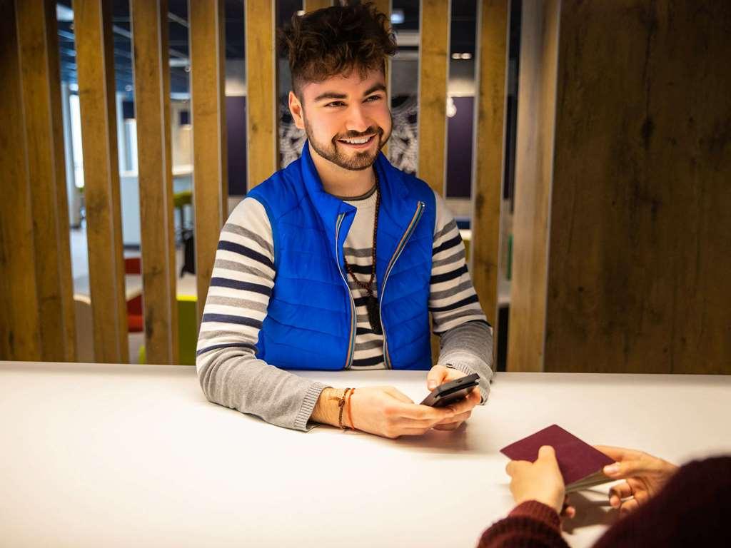 Ibis Budget Strasbourg Centre Republique Luaran gambar